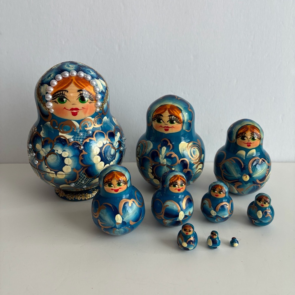 G. DeBrekht Flower In Blue Russian Matryoshka Nested Doll 10 Hand-painted Set